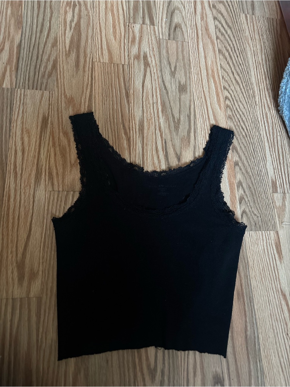 Brandy Melville Black Lace-Trim Ribbed Tank